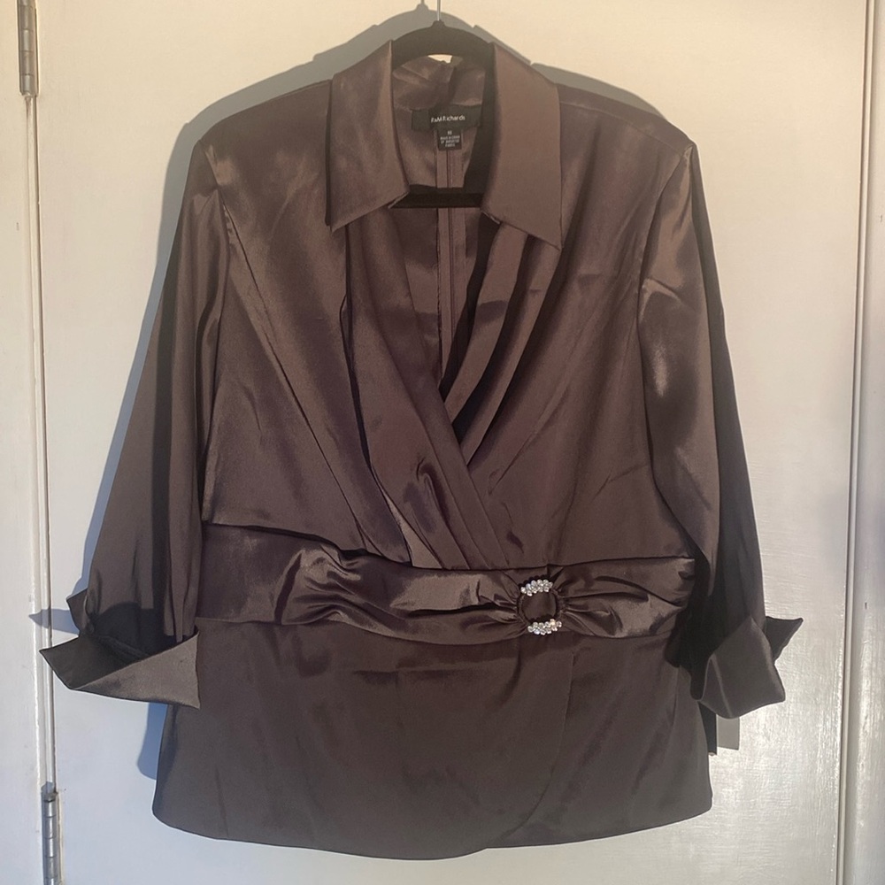 Woman’s dress top
